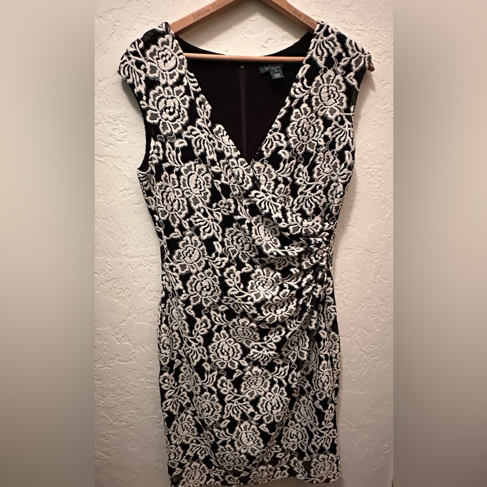Lauren Ralph Lauren Black and White V-Neck Floral Dress Size 12